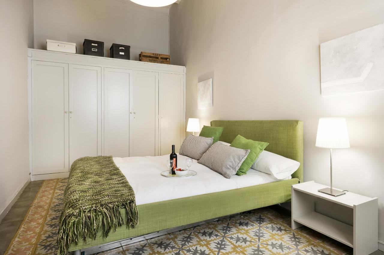 Ola Living Gaudi Lägenhet Barcelona Exteriör bild